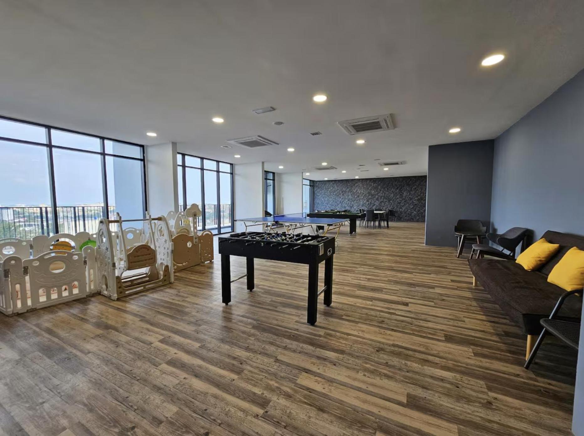 Apartment 3b2b 10pax - The Podium Hospital Aeon Mall Kuching